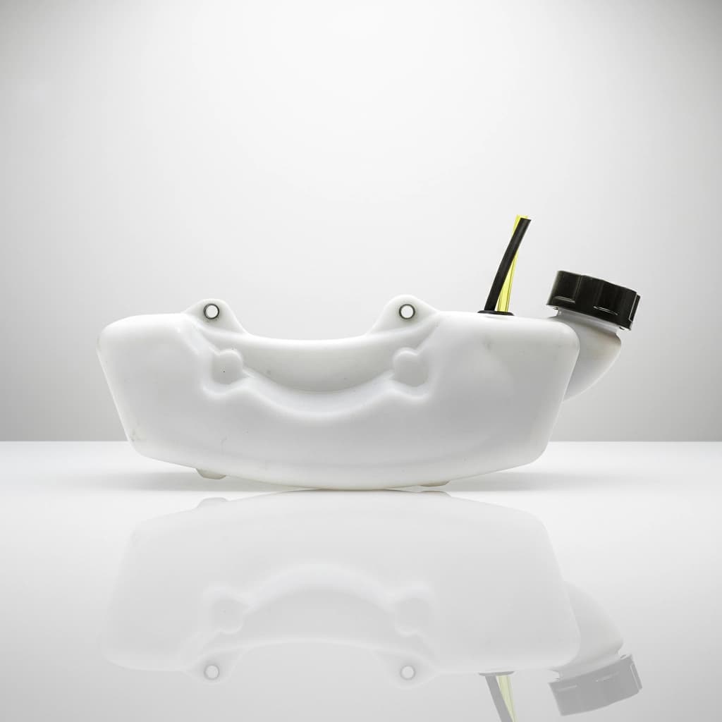 5-in-1 fuel tank with multiple compartments for various fuel types